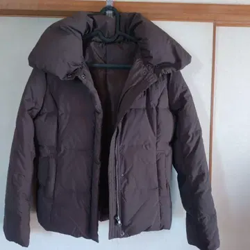 MUJI 브라운 다운 자켓 M 사이즈