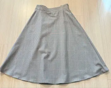 띠어리 럭스 스커트