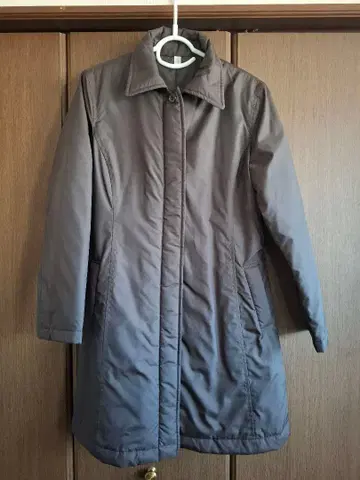 [ 유니클로 ] 폴리에스테르 100% 여성용 롱 코트