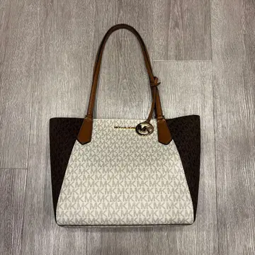MICHEAL KORS 토트백 PVC 가죽 시그니처 로고 금장 장식