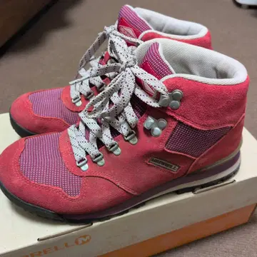 MERREL EAGLE ORIGINS. 스칼렛