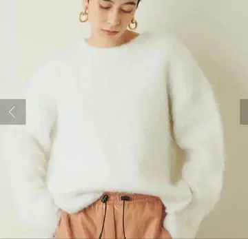 윔 가젯 MIX 퍼 니트 풀오버 화이트 긴팔 니트 스웨터