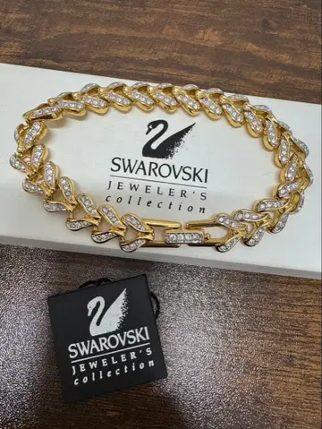 SWAROVSKI 스와로브스키 주얼러스 컬렉션 팔찌