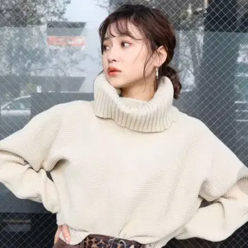 MURUA 빅 터틀넥 니트 베이지