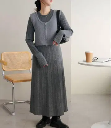 [ WEB 한정판 ] 베스트 포함 랜덤 리브 니트 원피스