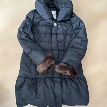 burdlorie 블랙 다운 자켓 후드 부착