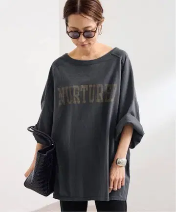 프레임워크 하프 슬리브 로고 TEE