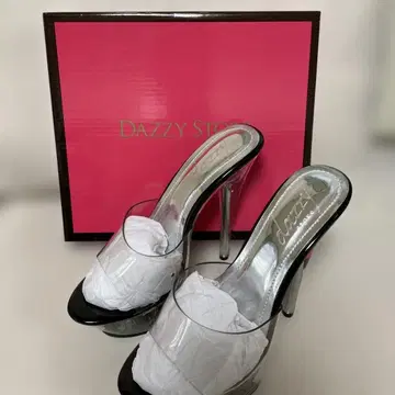 DAZZY STORE 클리어 블랙 하이힐 샌들 M