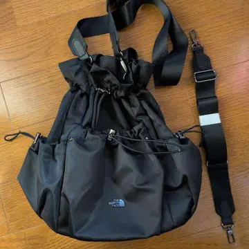 미사용 새상품 THE NORTH FACE 블랙 숄더백