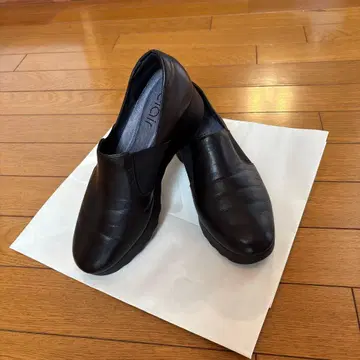 Relair 통굽 천연 가죽 신발 24cm 여성용