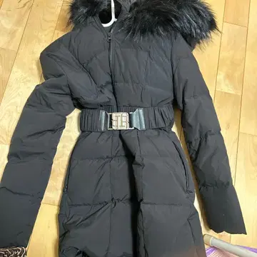 [ TINY 작은 키를 위한 ] GYGY 벨트 롱 다운 코트 2024