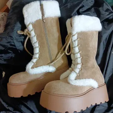 그레일 품절 통굽 레이스업 부츠 베이지