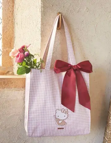 미개봉 메종 드 플뢰르 헬로키티 스퀘어 토트백 리본 포함