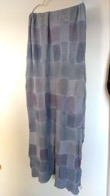 그레이 계열 코튼 스톨