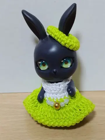 캡슐 인형 토끼 토끼 차콜 그레이 커스텀