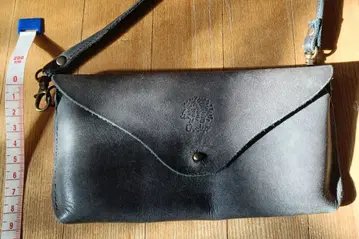 Cortez 가죽 숄더백 그레이 약 18cm x 9cm 고슴도치 패턴