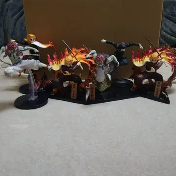 귀멸의 칼날 제일복권 피규어 렌고쿠 쿄쥬로 아카자 엔무 세트