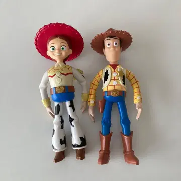 우디와 제시 피규어 세트