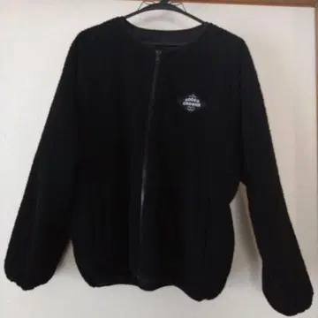 RODEO CROWNS 블랙 보아 자켓