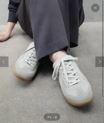 미사용 새상품*Le Sans Pareil SLOBE 별주 저먼 트레이너