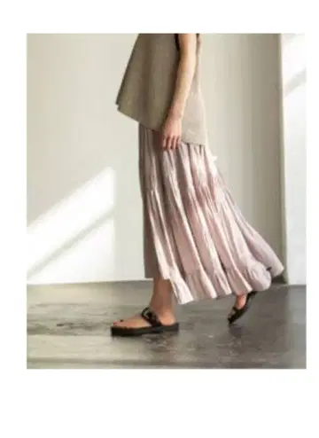 미사용 새상품 택 포함 노블 라이트 랜덤 패치워크 스커트