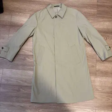 유니클로 스프링 트렌치코트