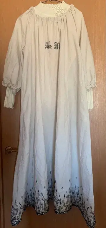 작가님 콜라보 자수 yui 원피스 런던 자수 블랙