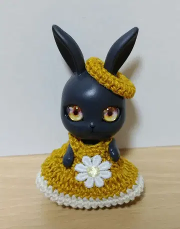 캡슐 인형 토끼 차콜 그레이 커스텀