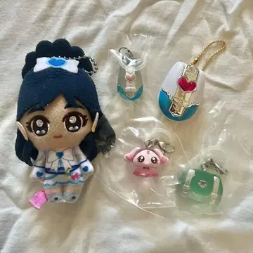 큐어 화이트 굿즈 세트