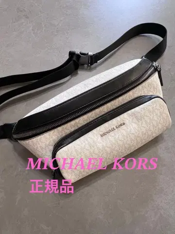 마이클코어스 웨스트 파우치