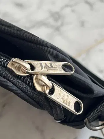 Japan Airlines 숄더백 블랙