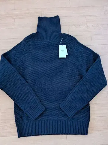 택 포함 새상품 쓰리 도트 터틀 니트 네이비