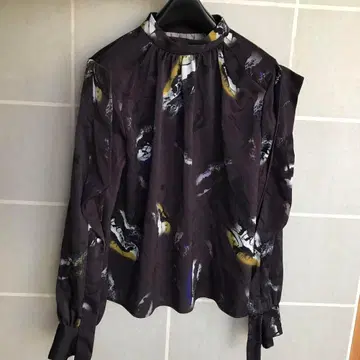 유나이티드 도쿄 블라우스