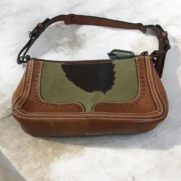 파콘디니 소가죽 송치 원숄더 이탈리아제