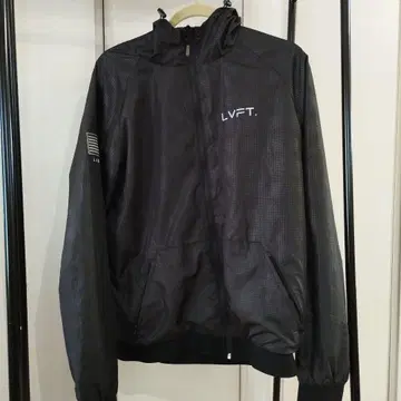 LIVE FIT 나일론 자켓 S 블랙