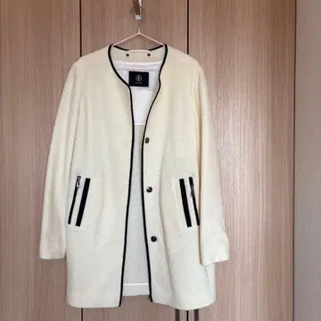 BOGNER 아이보리 울 코트