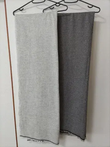 유니클로 스톨 머플러 헤링본 2개 세트