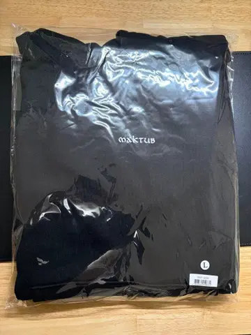 JJJ maktub 후드티 hoodie 후드티 미개봉 새상품 L 사이즈