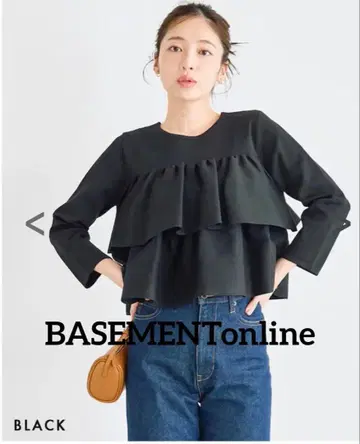 베이스먼트 온라인 크롭 플레어 니트 블랙