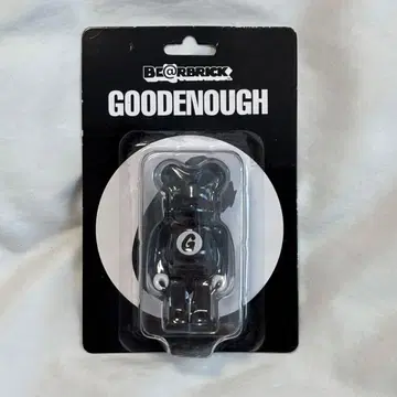 BE@RBRICK GOODENOUGH 베어브릭 굿이너프 100%