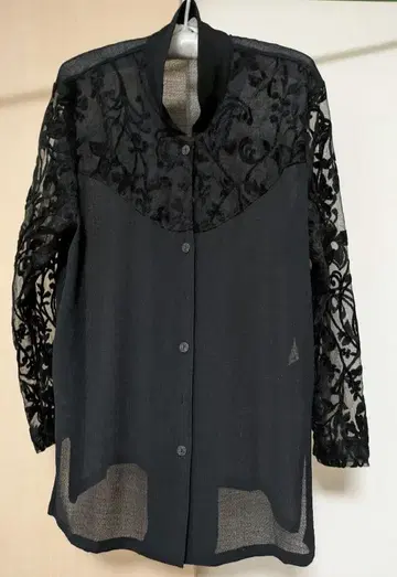 여성용 블라우스