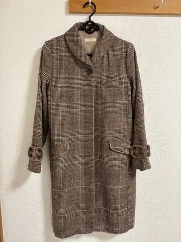 flower/브라운 계열 체크 체스터 코트