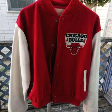 초레어 스타터 시카고 불스 바시티 자켓
