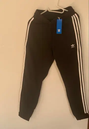 아디다스 오리지널스 슬림 커프 팬츠