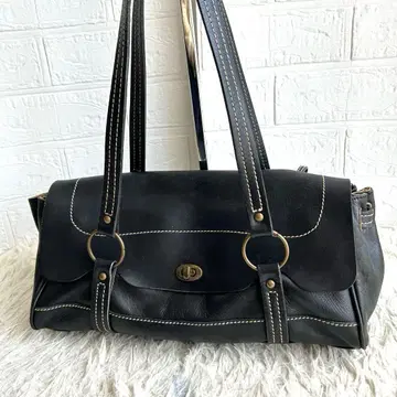 y2k 00s archive leather one shoulder bag