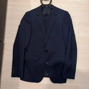 네이비 스트라이프 비즈니스 정장
