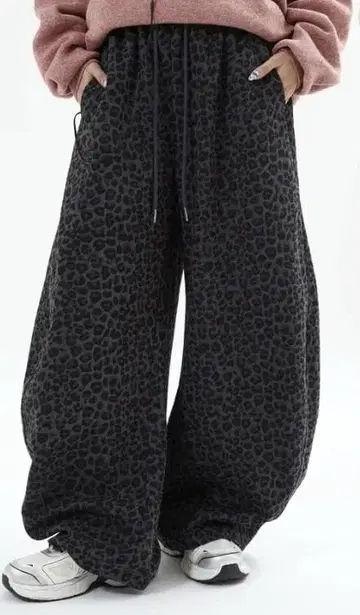 L2204 레오파드 벌룬 맨투맨 XS ( black ) 지저인ONLINE