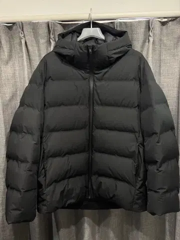 UNIQLO 심리스 다운 파카