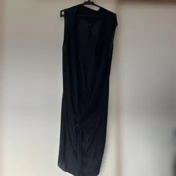 블랙 슬리브리스 롱 원피스