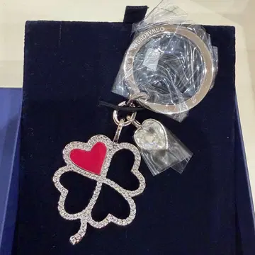 새상품 스와로브스키 클로버 1039788 키링